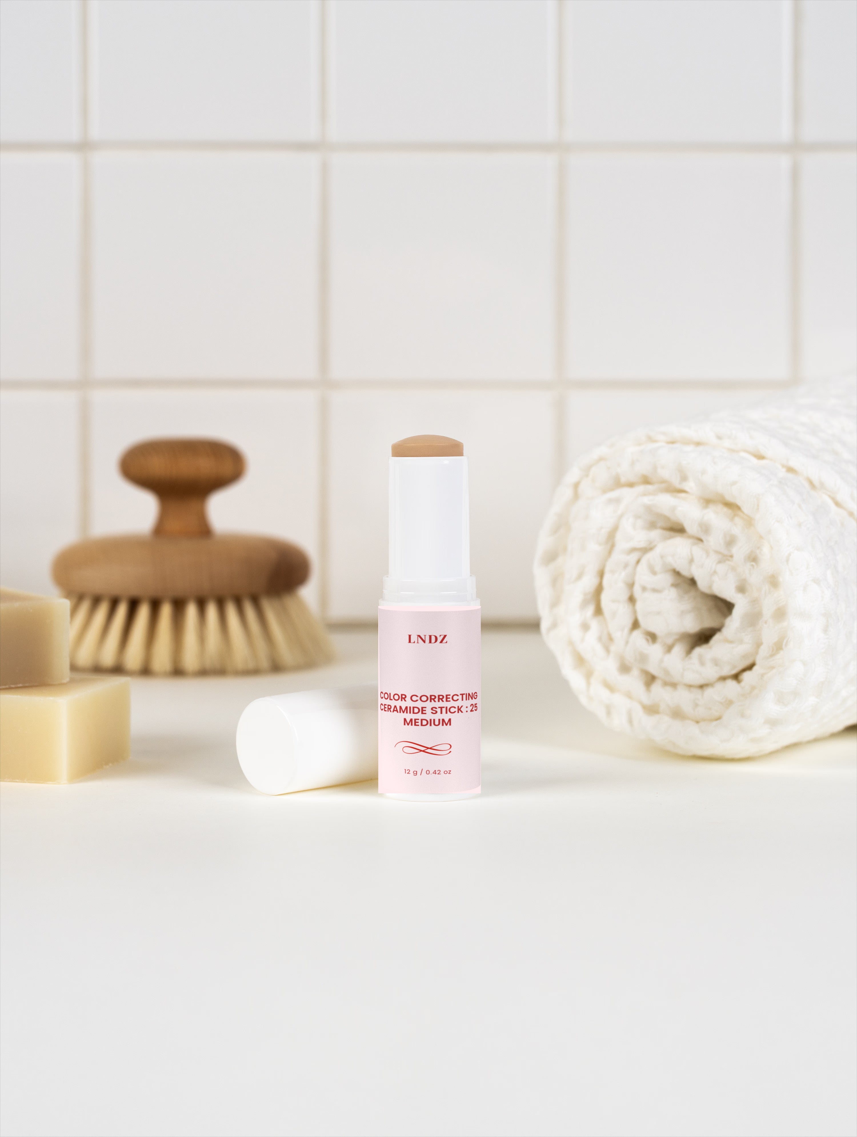Color Correcting Ceramide Stick : 25 MEDIUM