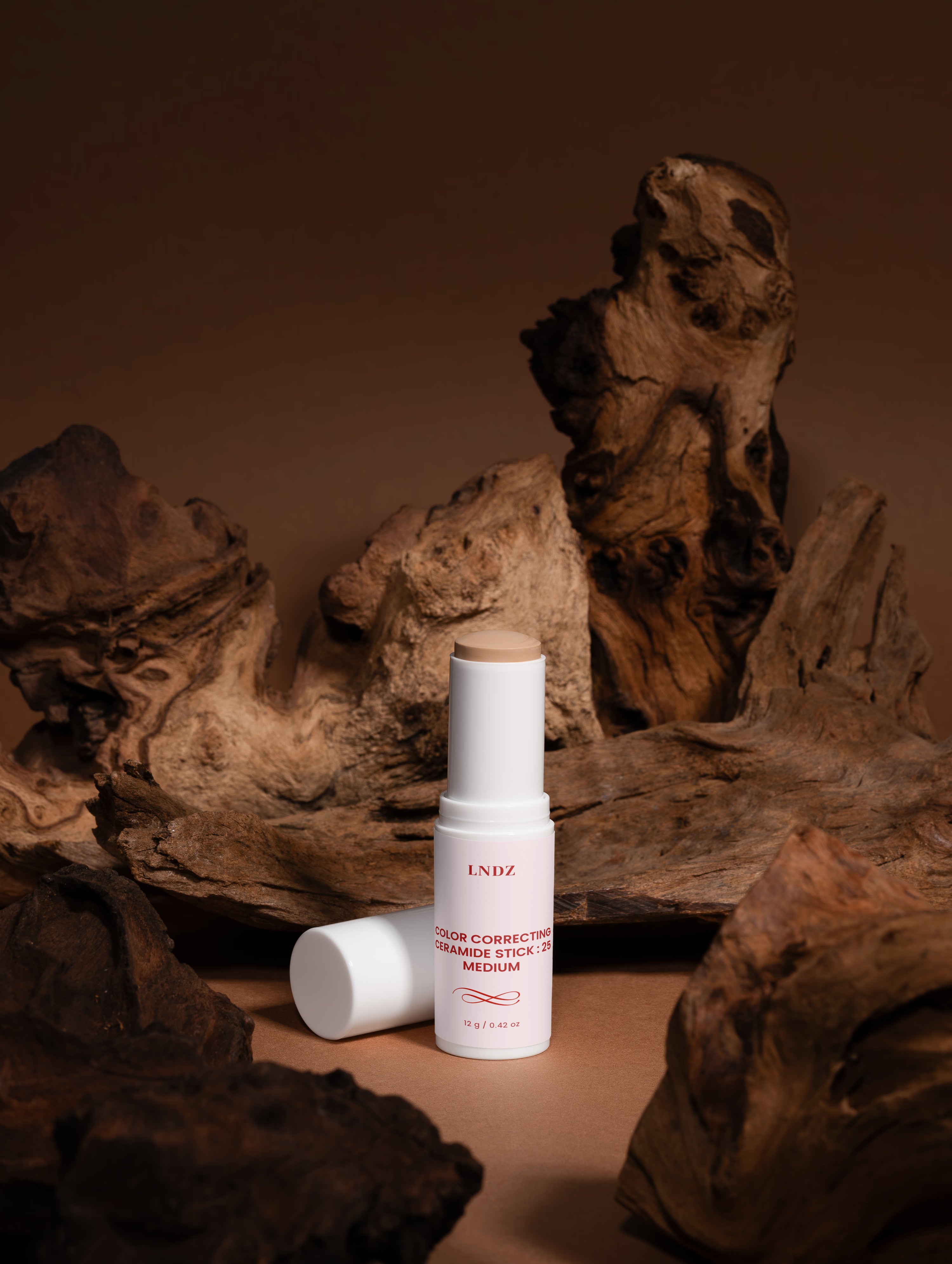 Color Correcting Ceramide Stick : 25 MEDIUM
